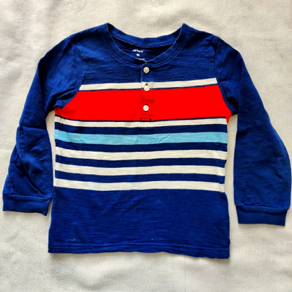Like new Carter top size 4T